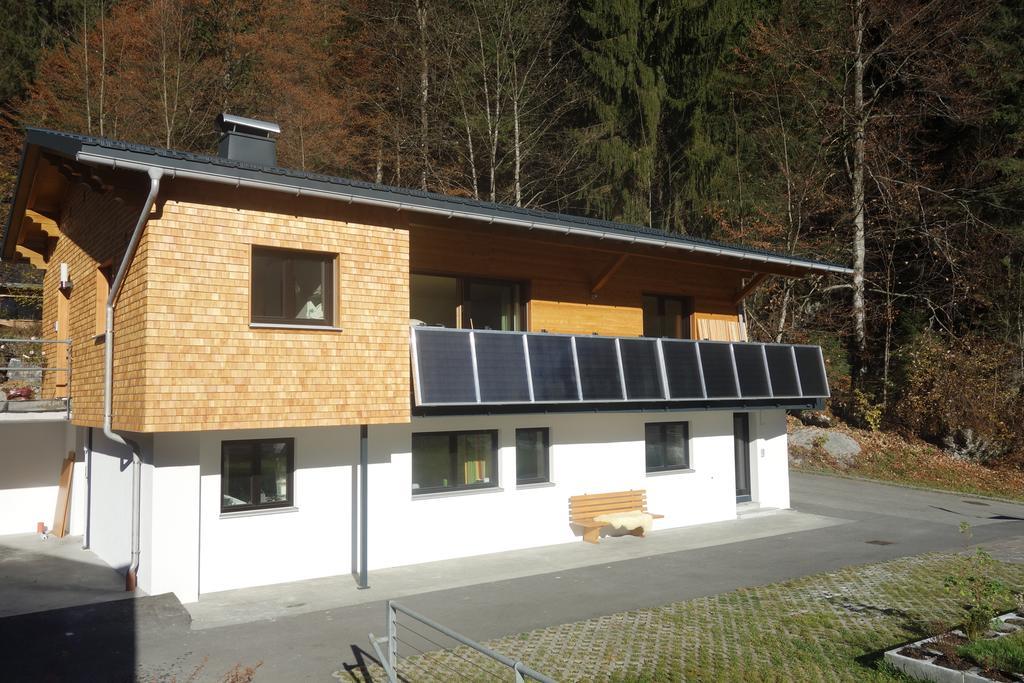 Caroline'S Appartement Au (Vorarlberg) Szoba fotó
